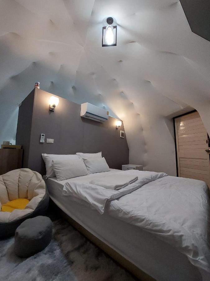 Hotel นรดีฮิวล์ รีสอร์ต เขาแผงม้า วังน้ำเขียว Ban Sap Bon  Exterior foto